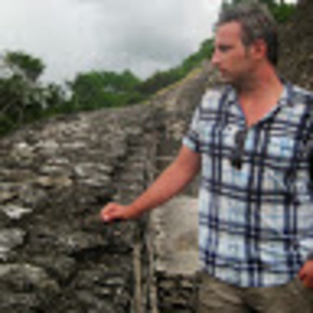 Meet your Posher, Wells